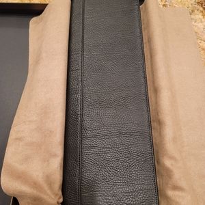 Travel tie case